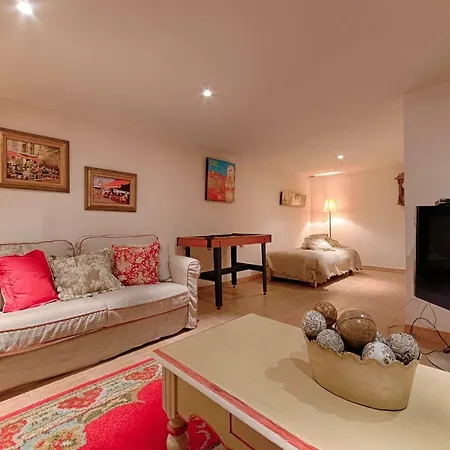 Vila Maison Des Bouchonniers